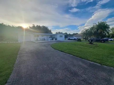 27220 SW 164th Court Homestead FL 33031