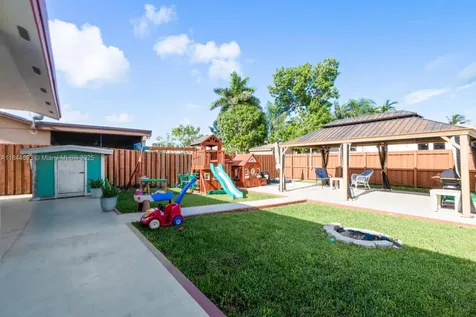 25836 SW 132nd Court Homestead FL 33032