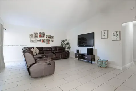 25836 SW 132nd Court Homestead FL 33032