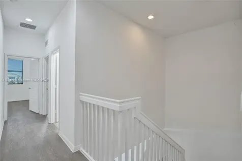 643 NE 191st Terrace Miami FL 33179