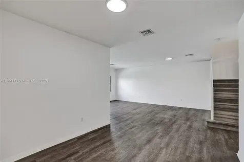 643 NE 191st Terrace Miami FL 33179