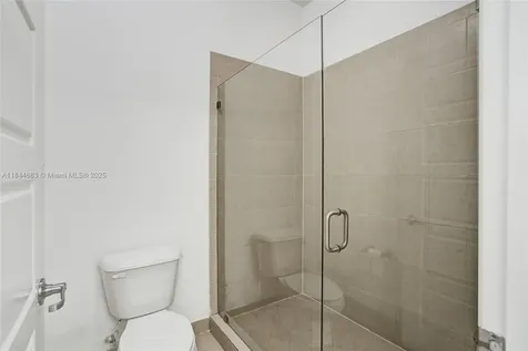 643 NE 191st Terrace Miami FL 33179