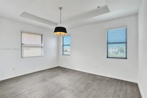 643 NE 191st Terrace Miami FL 33179