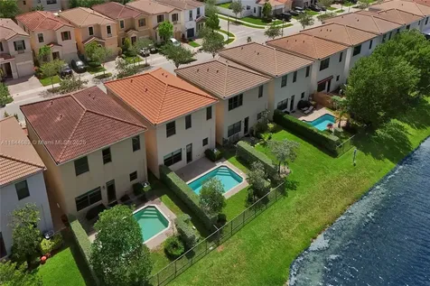 643 NE 191st Terrace Miami FL 33179
