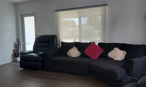 2915 NW 60th Street Miami FL 33142