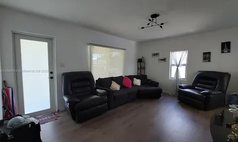2915 NW 60th Street Miami FL 33142