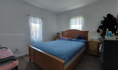 2915 NW 60th Street Miami FL 33142