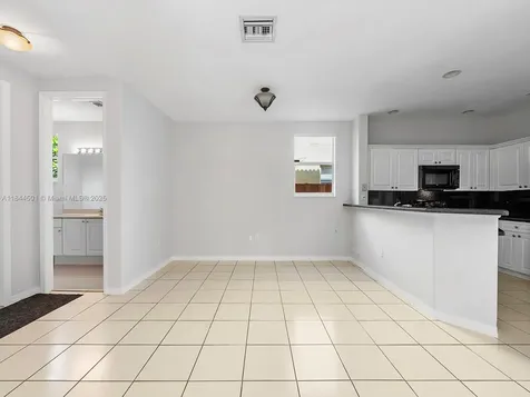 8933 SW 206th Street Cutler Bay FL 33189