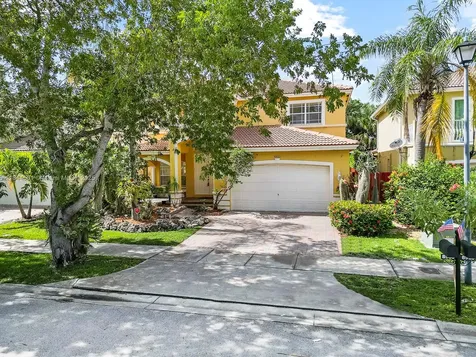 8933 SW 206th Street Cutler Bay FL 33189