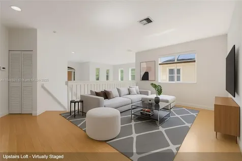 8933 SW 206th Street Cutler Bay FL 33189