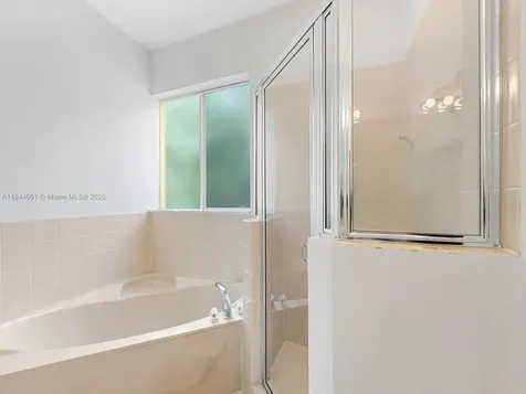 8933 SW 206th Street Cutler Bay FL 33189