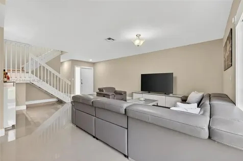 9245 W Sunrise Boulevard Plantation FL 33322
