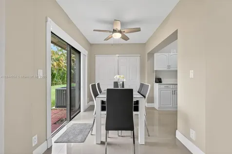 9245 W Sunrise Boulevard Plantation FL 33322