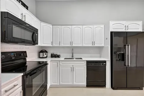 9245 W Sunrise Boulevard Plantation FL 33322