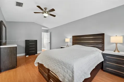 9245 W Sunrise Boulevard Plantation FL 33322