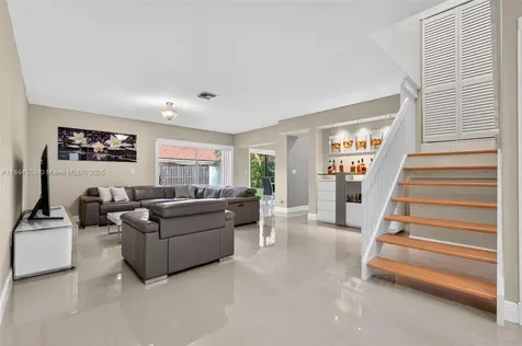 9245 W Sunrise Boulevard Plantation FL 33322