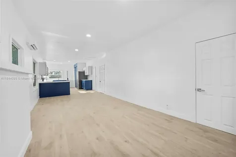 832 N C Street Lake Worth FL 33460