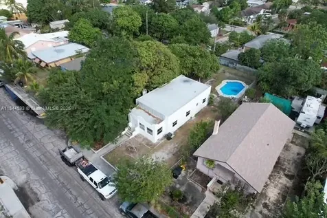 832 N C Street Lake Worth FL 33460