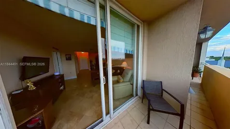 2425 SW 27th Avenue Miami FL 33145