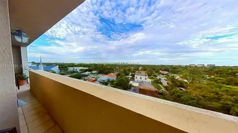 2425 SW 27th Avenue Miami FL 33145