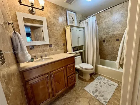 2425 SW 27th Avenue Miami FL 33145