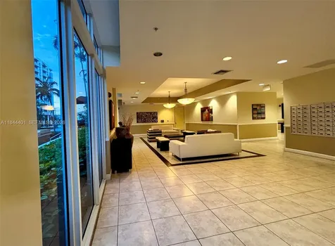 2425 SW 27th Avenue Miami FL 33145
