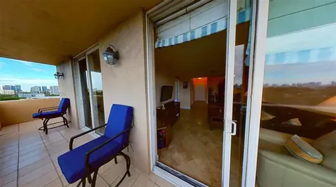 2425 SW 27th Avenue Miami FL 33145