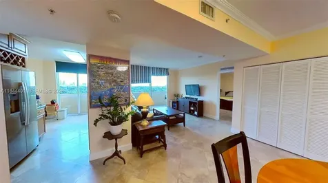 2425 SW 27th Avenue Miami FL 33145