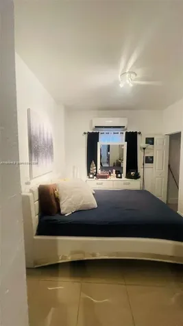 876 SW 2nd Street Miami FL 33130
