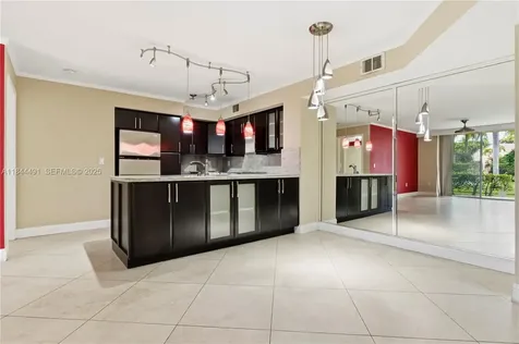 1733 Village Boulevard West Palm Beach FL 33409