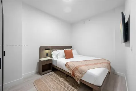 580 72nd Street Miami Beach FL 33141