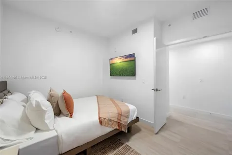 580 72nd Street Miami Beach FL 33141