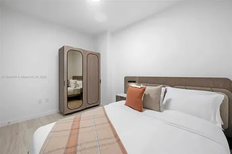 580 72nd Street Miami Beach FL 33141
