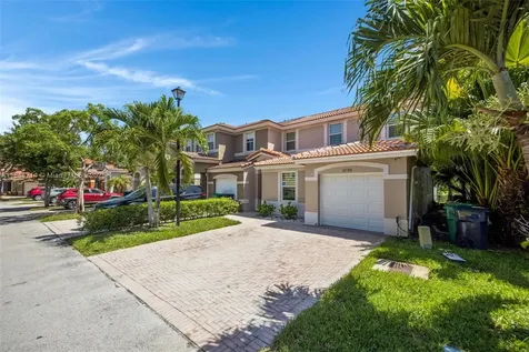 16580 SW 47th Terrace Miami FL 33185