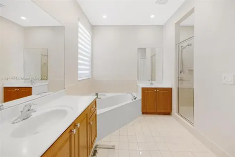 16580 SW 47th Terrace Miami FL 33185