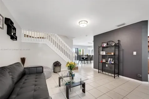 16580 SW 47th Terrace Miami FL 33185