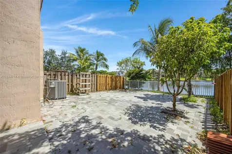 16580 SW 47th Terrace Miami FL 33185