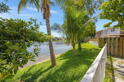 16580 SW 47th Terrace Miami FL 33185