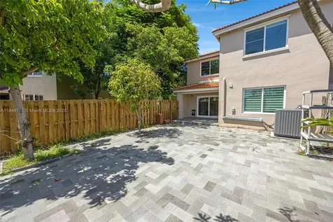 16580 SW 47th Terrace Miami FL 33185
