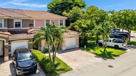 16580 SW 47th Terrace Miami FL 33185