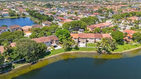 16580 SW 47th Terrace Miami FL 33185
