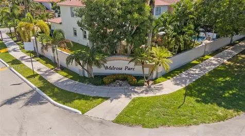 16580 SW 47th Terrace Miami FL 33185