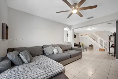 16580 SW 47th Terrace Miami FL 33185