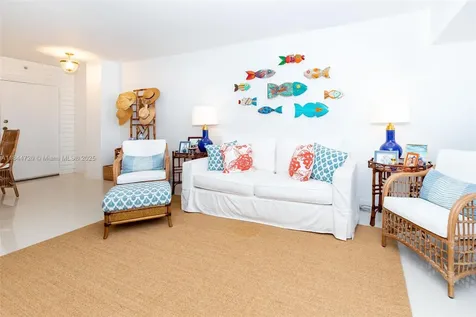 77 Crandon Boulevard Key Biscayne FL 33149