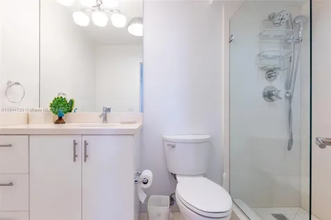 77 Crandon Boulevard Key Biscayne FL 33149