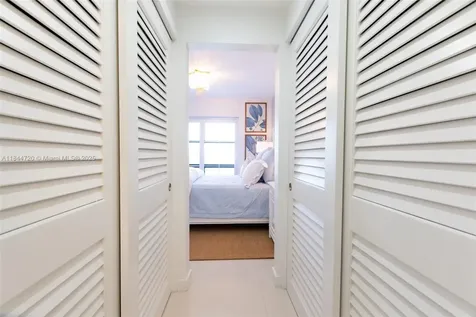 77 Crandon Boulevard Key Biscayne FL 33149