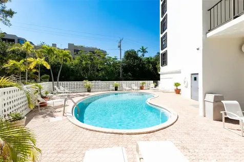 77 Crandon Boulevard Key Biscayne FL 33149