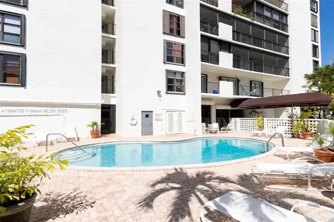 77 Crandon Boulevard Key Biscayne FL 33149