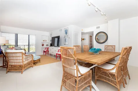 77 Crandon Boulevard Key Biscayne FL 33149