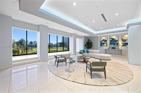 20335 W Country Club Drive Aventura FL 33180